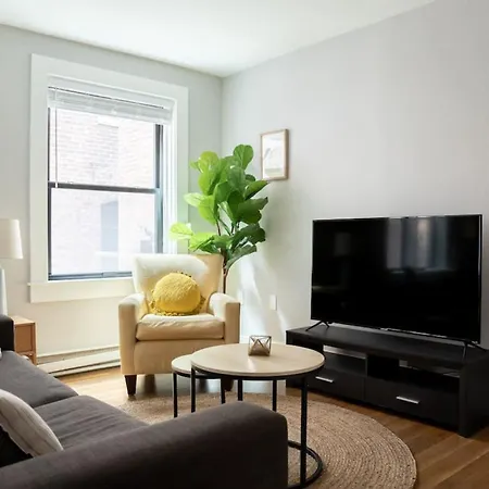Cozy 1Br Walk Anywhere